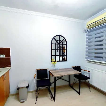 Chong Apartelle 2 아파트 *