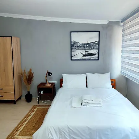 Chong Apartelle 2 아파트
